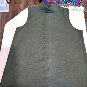 Loft sleeveless blouse